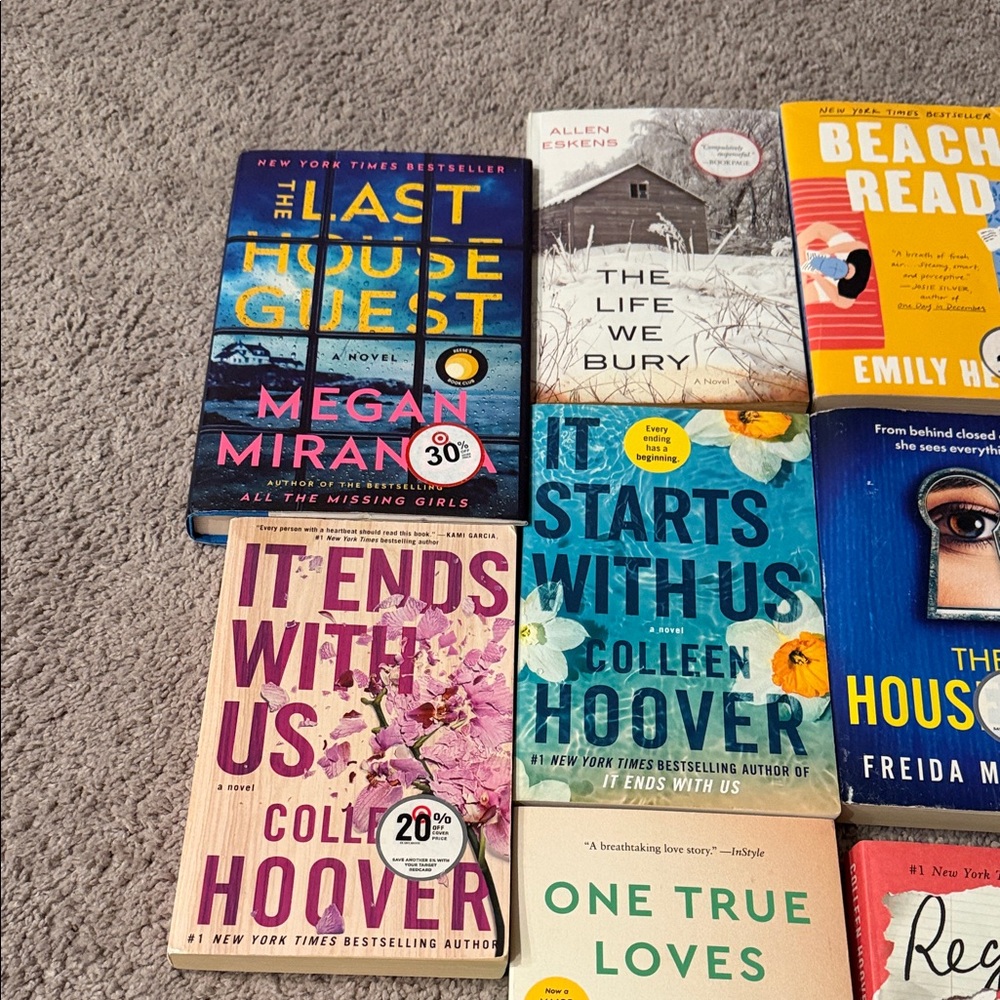 Assorted Book Collection - Picture 2 of 6